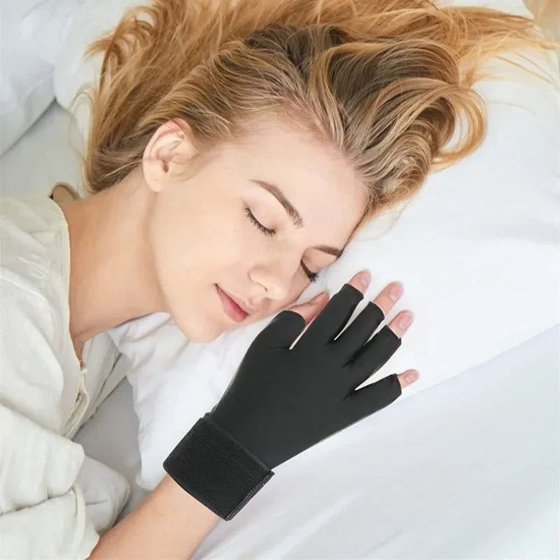 Icing Finger Steam Pack Hot Pressing Hand Wrist Icepack with Adjustable Wrist Strap Reusable for Men and Women One Gel Cold Pack