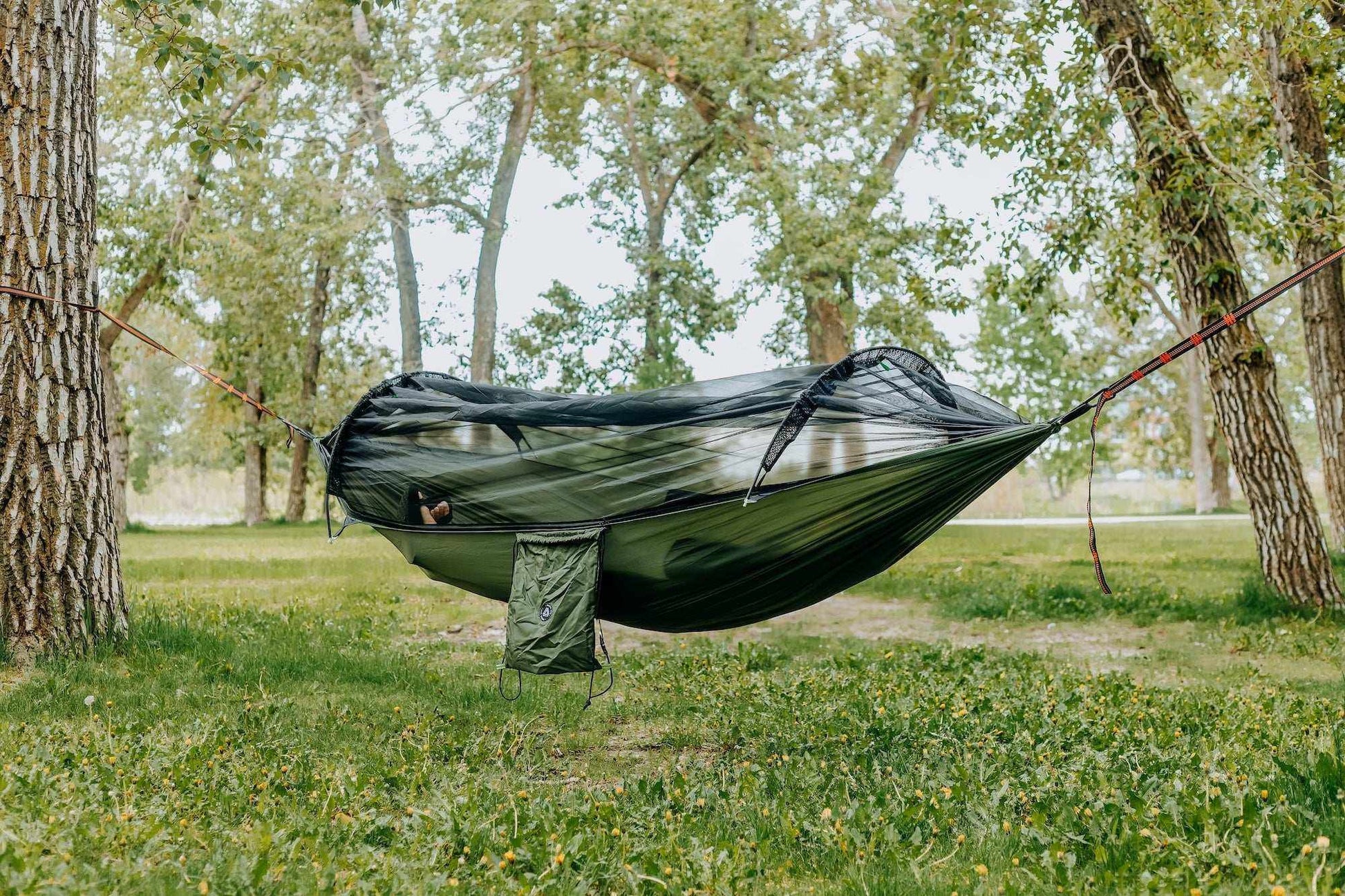 Portable Camping Hammock with Mosquito Net-1