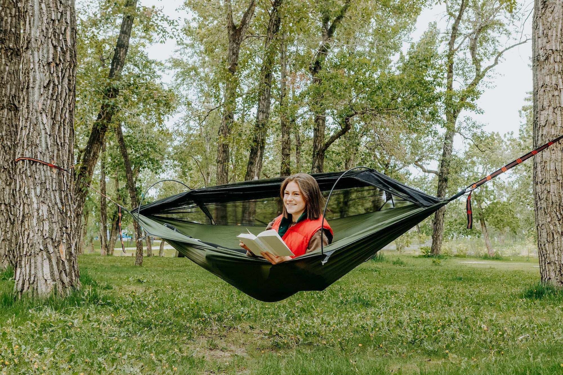 Portable Camping Hammock with Mosquito Net-2